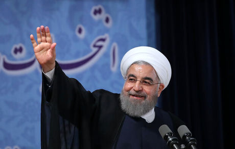 دو قطبی جدید روحانی رونمایی شد/ راهبرد تکراری دولت برای انتخابات