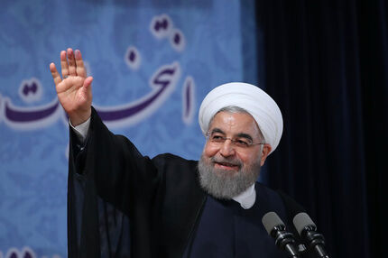 دو قطبی جدید روحانی رونمایی شد/ راهبرد تکراری دولت برای انتخابات