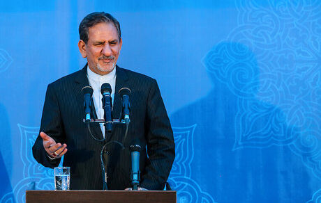 جهانگیری: پاسخگویی سریع به ابهامات داشته باشیم/ نیروهای نظامی در هیچ شرایطی نباید تضعیف شوند
