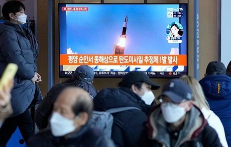 کره شمالی باز هم آزمایش موشکی انجام داد