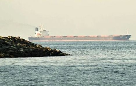 سنتکام مدعی توقف کامل تجارت دریایی ایران شد