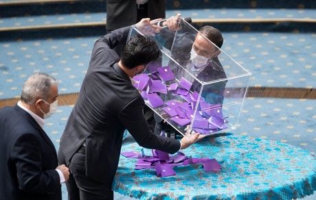 اعلام اسامی نهایی نامزدهای انتخابات فدراسیون فوتبال