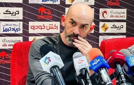 سرمربی تراکتور: با تمام توان به مصاف پرسپولیس می‌رویم / یحیی در نشست حاضر نشد