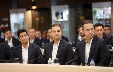 شکایت دو داور لیگ برتری از سرمربی تیم استقلال تهران