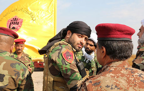 حشد شعبی به محاصره پادگان‌های آمریکایی تهدید کرد/ حزب‌الله عراق: حمله به سفارت درس اول است