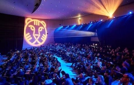 «فیلم فارسی» و «متری شیش‌ونیم» به جشنواره روتردام هلند می‌روند