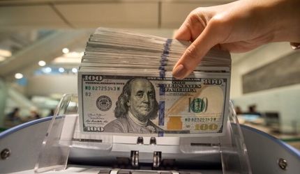 جزئیات فروش آنلاین ارز/ بازار ارز آرام می‌شود