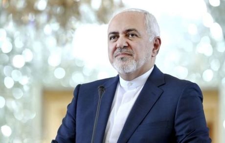 ظریف: تبلیغات سخفیف باعث انحراف اذهان از شکست مفتضحانه دیپلماتیک آمریکا نمی شود
