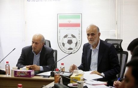 تاج: لیگ وقتی شروع می‌شود که ورزشگاه‌ها تجهیز شوند