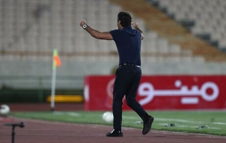 فرهاد مجیدی از جیب خود به استقلالی‌ها پاداش داد