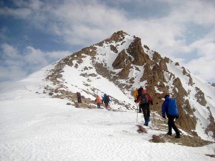 ورود به ماجرای صعودهای نامناسب دماوند