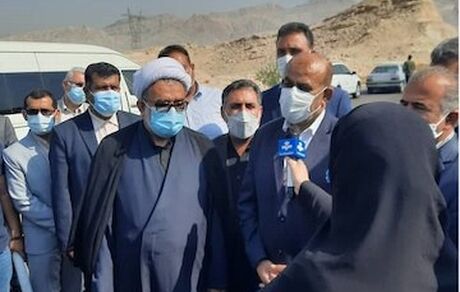 وزیر راه: مشکلات پروژه‌های راهسازی و مسکن استان بوشهر حل می‌شود