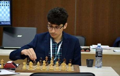 شکست پرماجرا فیروزجا در مقابل کارلسن/ فیروزجا باخت را قبول نکرد!