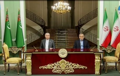 امضای ۴ سند همکاری مشترک بین ایران و ترکمنستان
