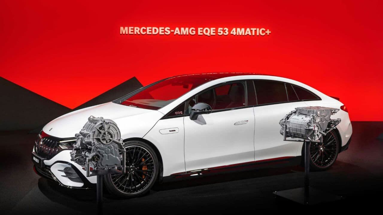 مرسدس AMG EQE ۵۳ 