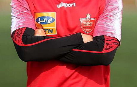 
ابتلای بازیکن جوان پرسپولیس به کرونا
