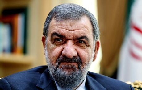 محسن رضایی: ما خواهان جنگ نیستیم اما از جنگ هم نمی‌ترسیم