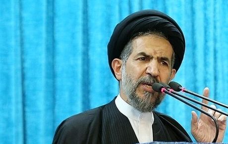 امام جمعه موقت تهران: پرسپولیسی‌ها روی من حساب نکنند، طرفدار شمس آذر قزوین خواهم بود