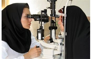 الزام چشم‌پزشکان به دریافت مجوز از اتحادیه عینک‌فروشان
