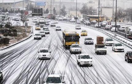 هوای نامطلوب تهران در روز برفی پایتخت