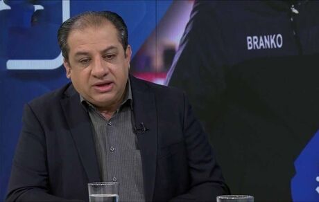 مدیر ایرانی که ۱۴۰ تذکر در یکسال از ای اف سی گرفته!