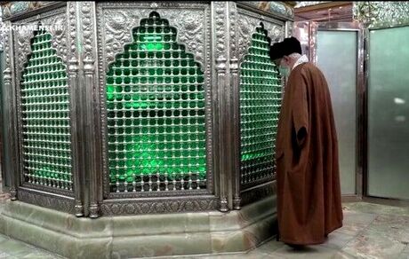 زیارت رهبر معظم انقلاب از حرم حضرت عبدالعظیم الحسنی (ع)