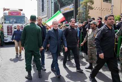 عراقچی: ایران با واژه تسلیم بیگانه است