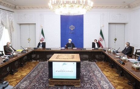 روحانی: هر تصمیمی که منجر به فشار اقتصادی به مردم شود پذیرفته نیست