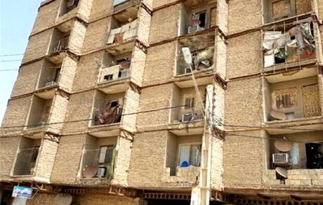 احتمال ریزش یک ساختمان ۷ طبقه در کرج