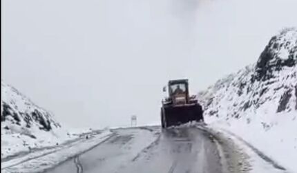 برف سنگین، مرز کیله سردشت را بست