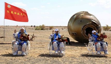 چینی‌ها در فضا رکوردشکی کردند