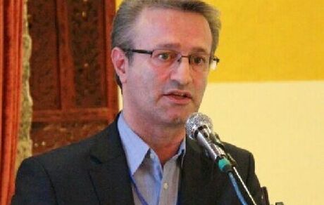 درخواست محسنی بندپی از وزیر بهداشت برای آزمون بالینی واکسن کرونا روی کودکان