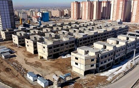 بار اصلی تامین مالی نهضت ملی بر دوش بانک مسکن است
