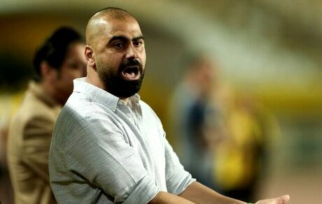 مازیار زارع سرمربی ملوان ماند