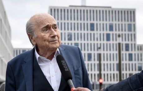رئیس سابق فیفا، انتخاب قطر به‌عنوان میزبان جام جهانی را اشتباه دانست