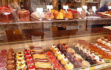 بازار شیرینی تحت تاثیر قیمت مواد اولیه/ افزایش قیمت قریب الوقوع