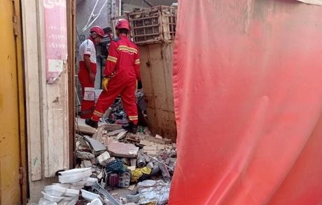 جزئیات آتش سوزی و انفجار انبار سالن غذاخوری در بازار بندرعباس