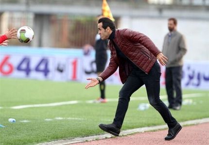 علی کریمی پیشنهاد زنوزی را رد کرد