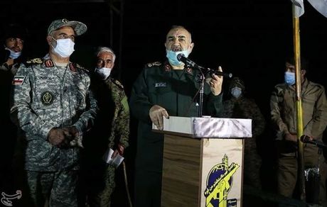 چرا سپاه جنگیدن در تاریکی مطلق را تمرین کرد؟!