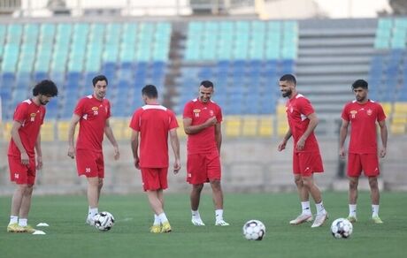 این بار پرسپولیسی‌ها اعتصاب کردند