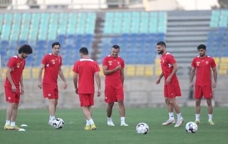 این بار پرسپولیسی‌ها اعتصاب کردند