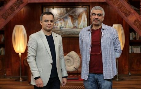 مجری «فوتبال ۱۲۰» در برنامه سروش صحت