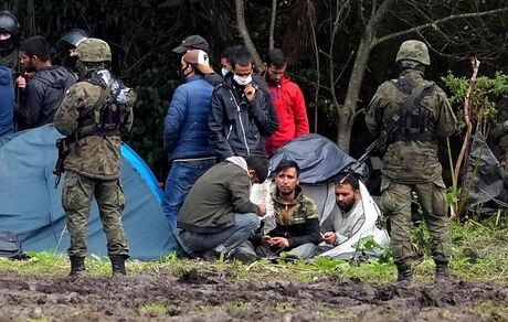 ۱۲ کشور اروپایی خواهان تامین بودجه ساخت حصار مرزی در مقابله با مهاجران شدند