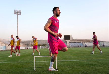 مهاجم جداشده تراکتور برگشت
