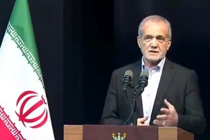 رئیس جمهور: مردم می توانند طمع دشمن را به یاس تبدیل کنند