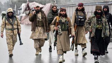 تصمیمات عجیب طالبان: نمازگزاران، ۲۰ رکعت نماز نخوانند بازداشت می‌شوند