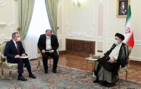 رئیسی در دیدار وزیر امور خارجه بلاروس: گسترش روابط کشورهای مستقل از راه‌های خنثی سازی تحریم‌ها است