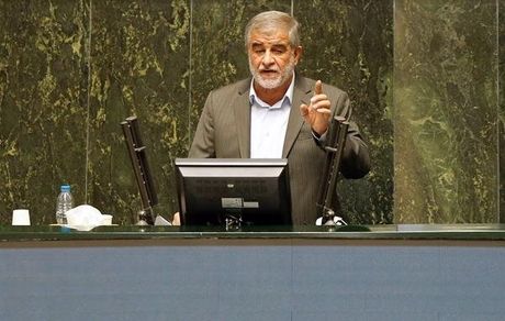 رئیس کمیسیون امور داخلی خطاب به تذکر نماینده مهاباد: نباید به آتش اغتشاشات و فتنه دمید