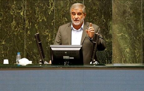 رئیس کمیسیون امور داخلی خطاب به تذکر نماینده مهاباد: نباید به آتش اغتشاشات و فتنه دمید