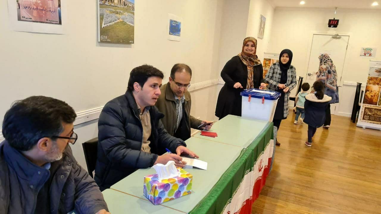 تصاویری از حضور پرشور در صف‌های رای‌گیری انتخابات ۱۴۰۰ / بخش اول